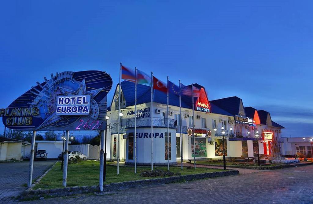 Europa Hotel-คูทายสิ ภายนอก รูปภาพ